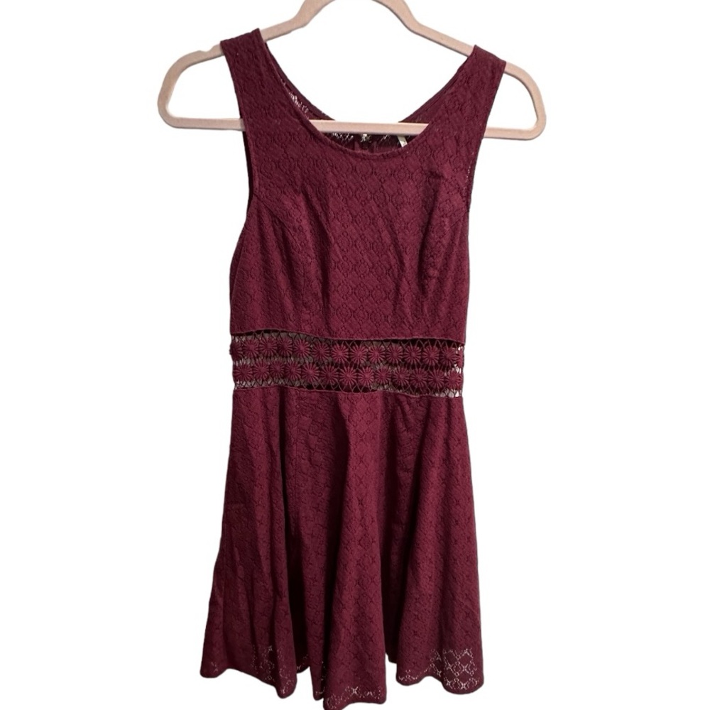 Free People Burgundy Crochet/Knit Dress size 6‎